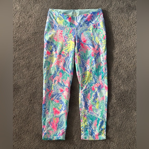 Lilly Pulitzer LUXLETIC Theah Weekender Crop Mermaid Cove Grail Leggings Size S - Picture 1 of 5